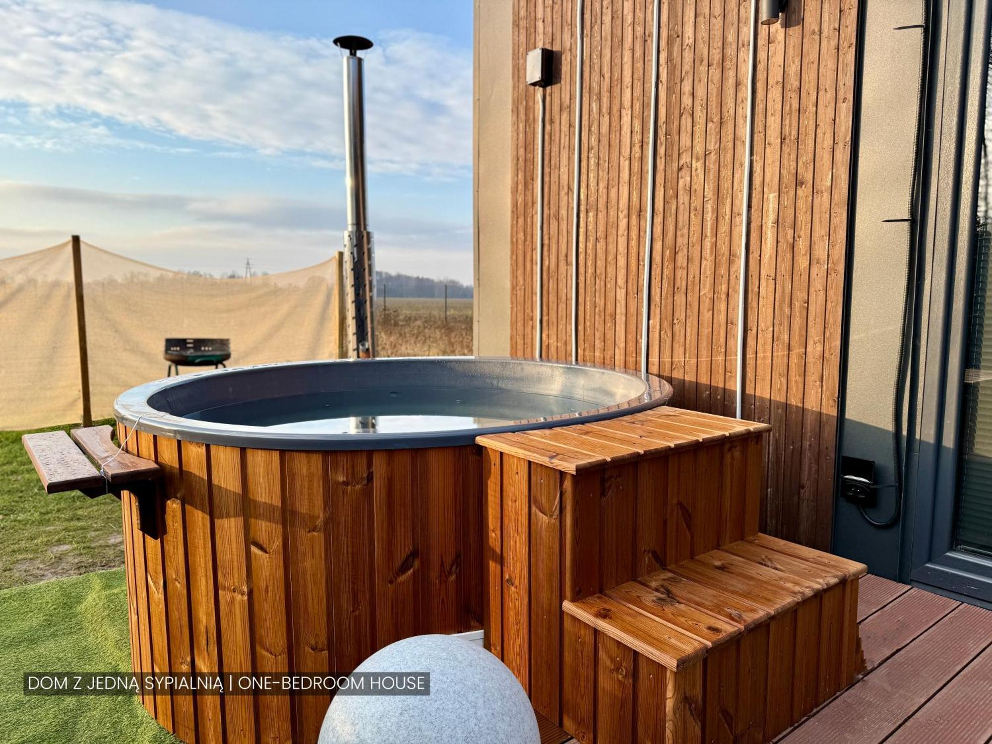 Dolina Slonca Obok Suntago - Nowoczesne Domy Z Jacuzzi Benenard Exterior photo
